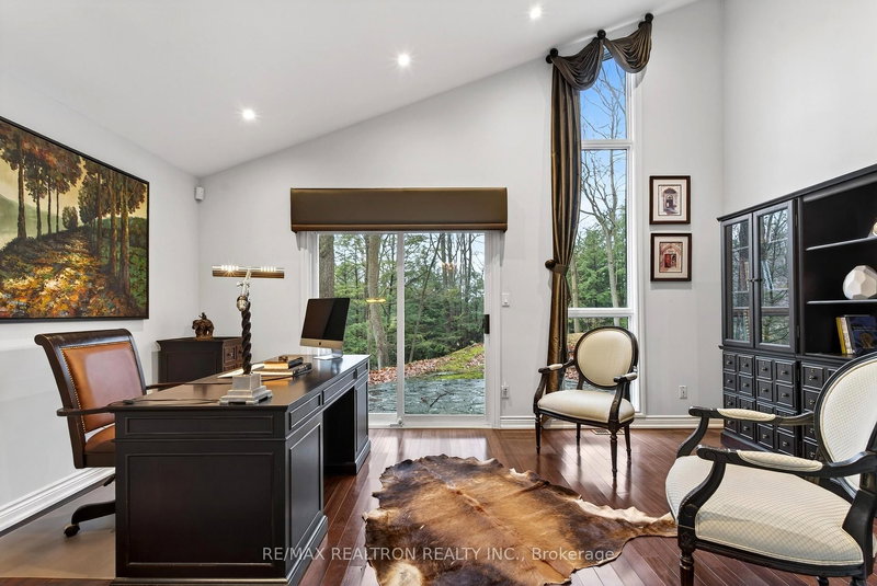 14038 Bayview Ave, Aurora, L4G 3G8 | Image 2