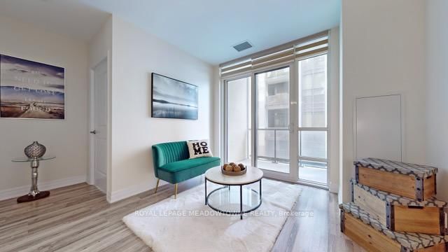 208 - 9085 Jane Street