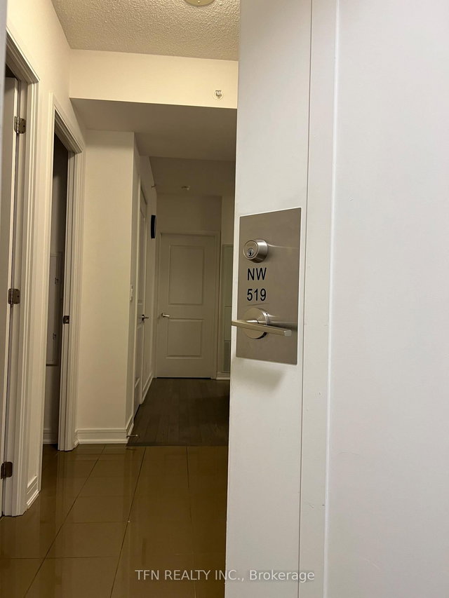 519 - 9201 yonge Street