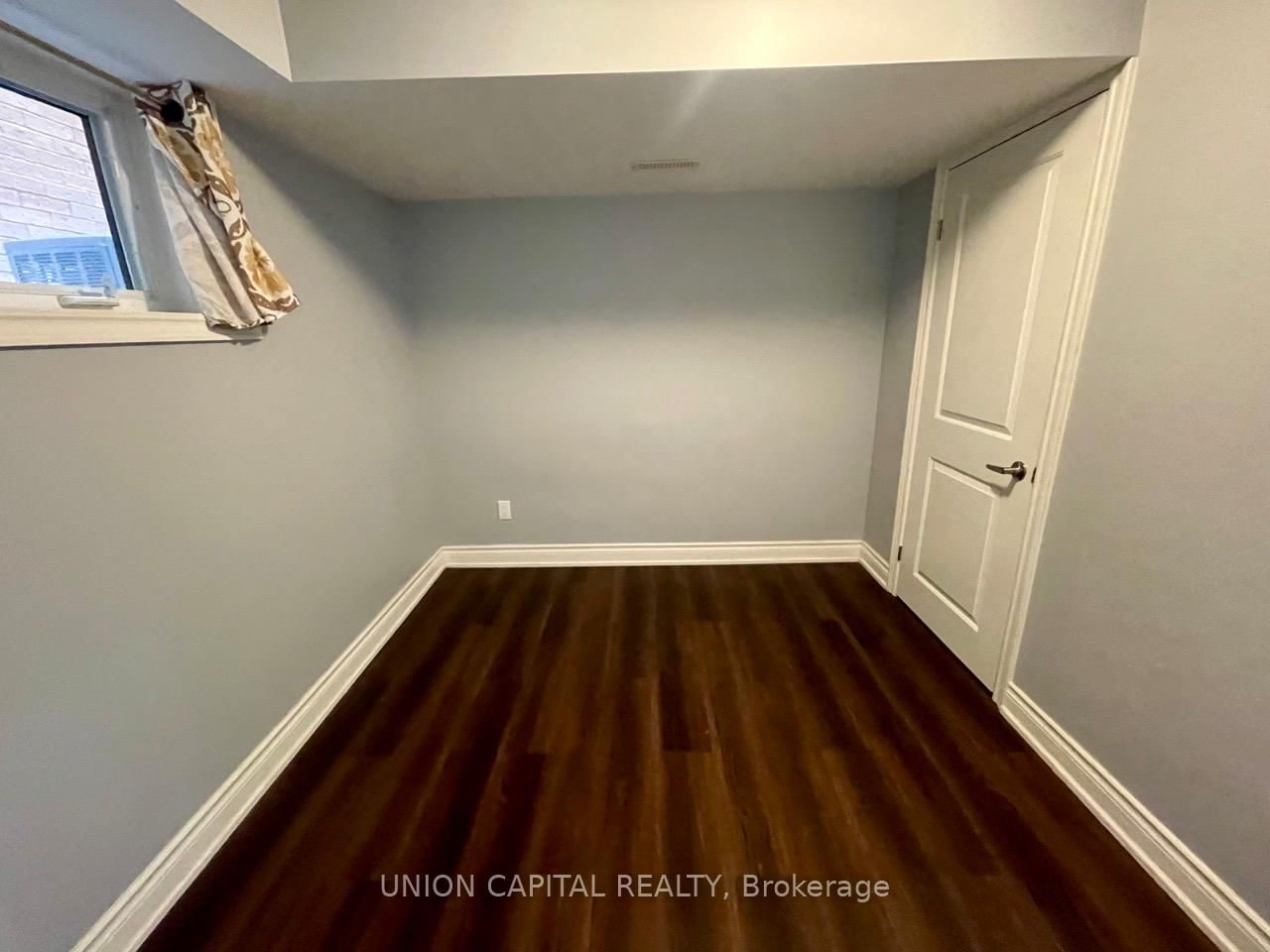 58 Clamerten Road, Unit Walkout Basement - Photo 13