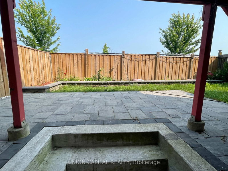 Walkout Basement - 58 Clamerten Rd, Whitchurch-Stouffville, L4A 0E8 | Image 3