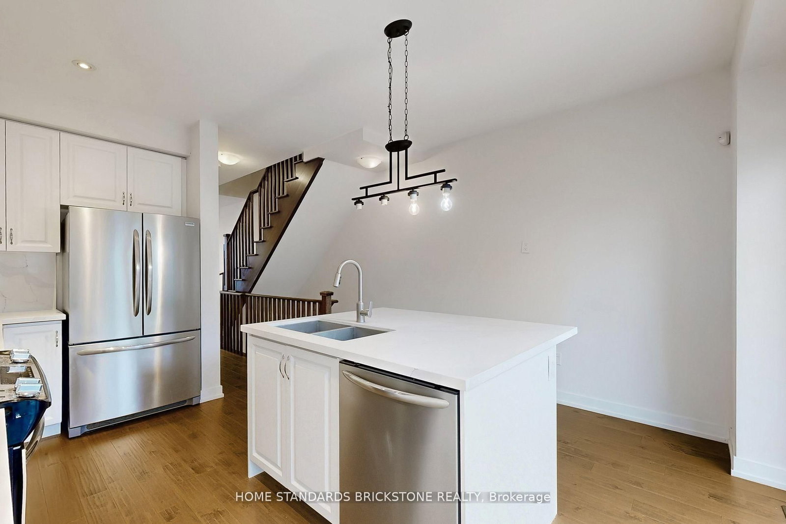 215 Salterton Circle • Vaughan, ON photo 13