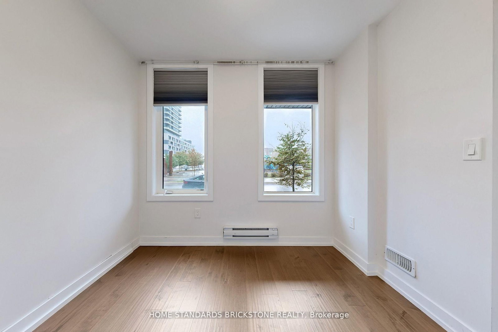 215 Salterton Circle • Vaughan, ON photo 40