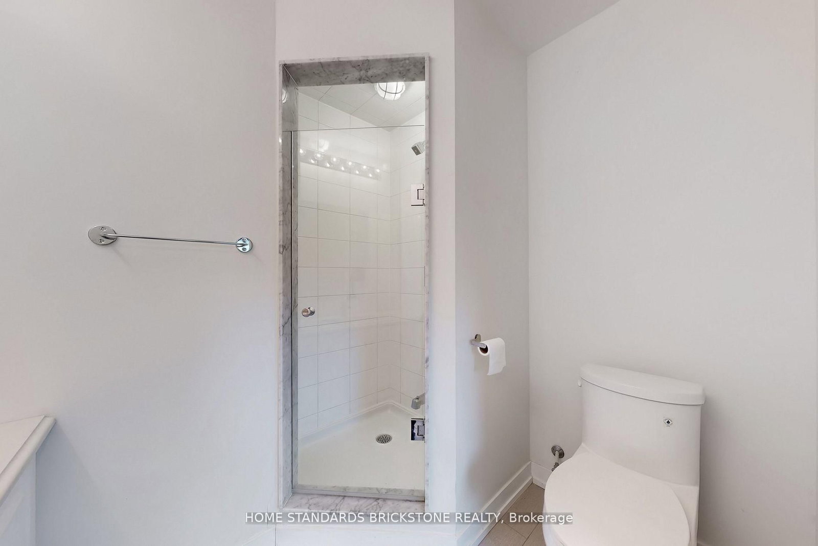 215 Salterton Circle • Vaughan, ON photo 43