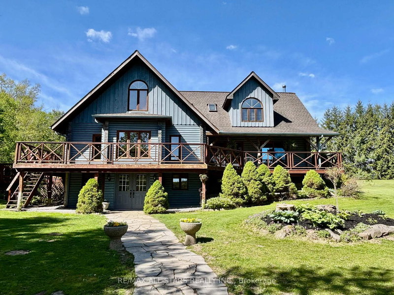 home for sale on 11590 17th Sideroad