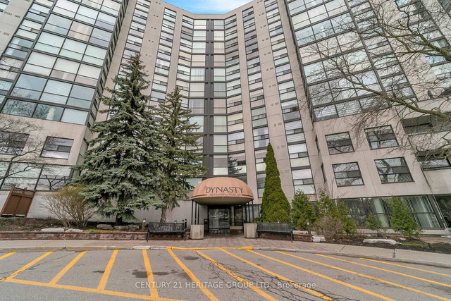 806 - 30 Harding Boulevard W