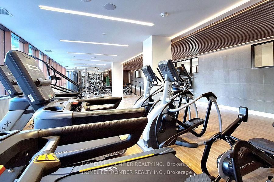 7950 Bathurst Street, Unit 318 - Photo 13