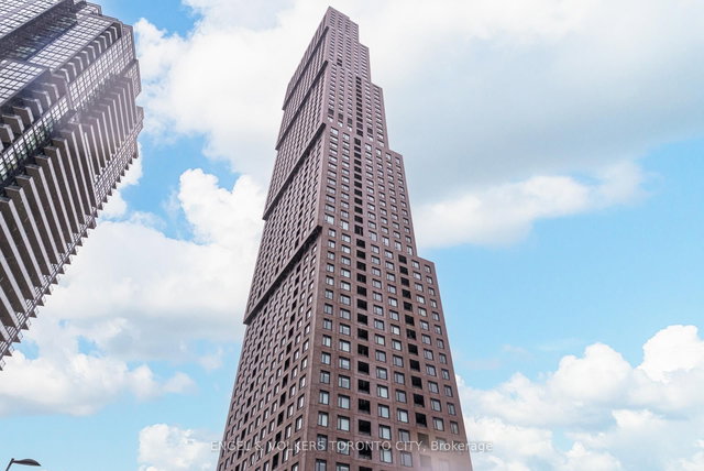 4807 - 2920 Highway 7 Road