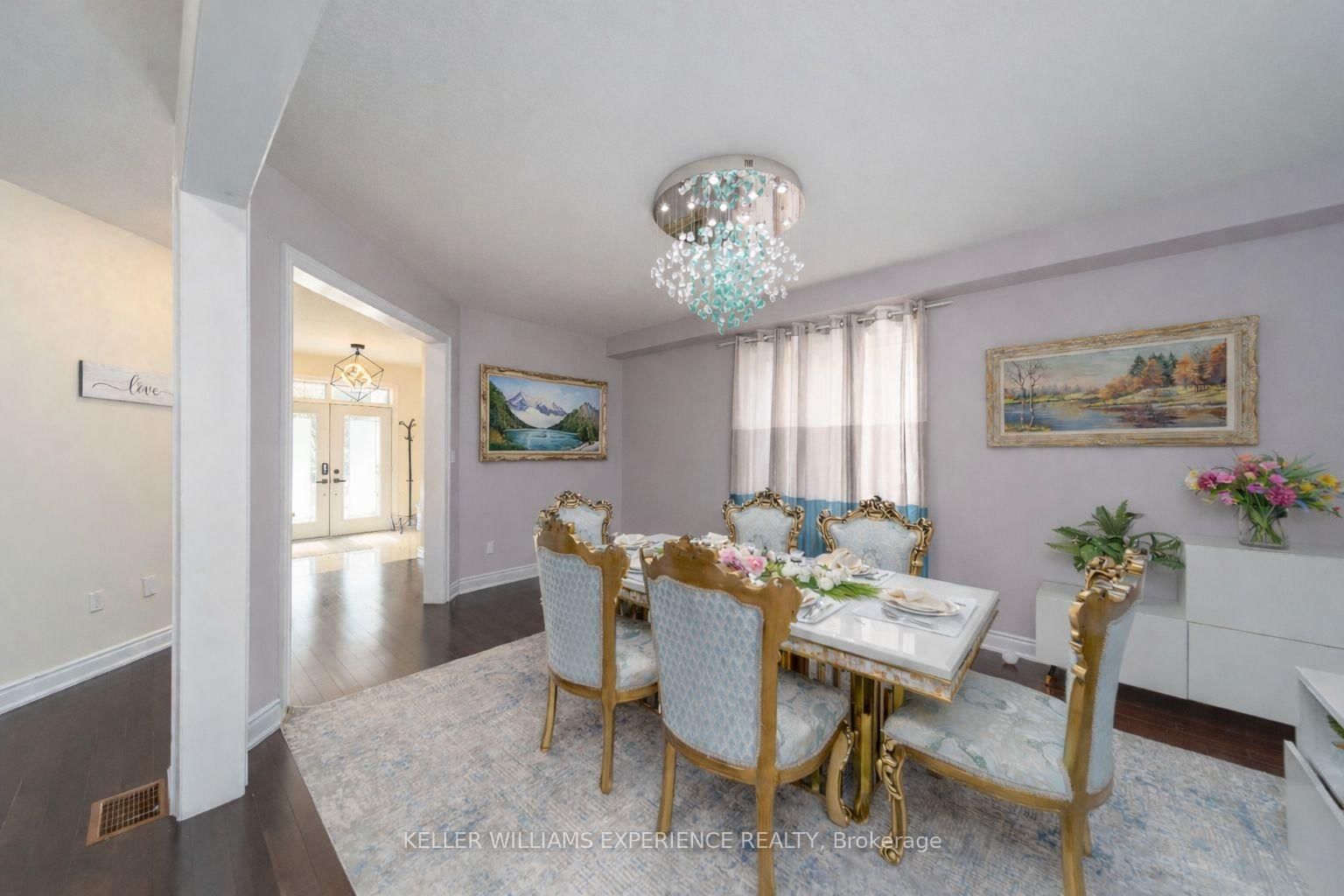 Detached House for sale at 121 Centre Street, Essa, Ontario, L0M 1B0 - Angus - MLS: N12997062