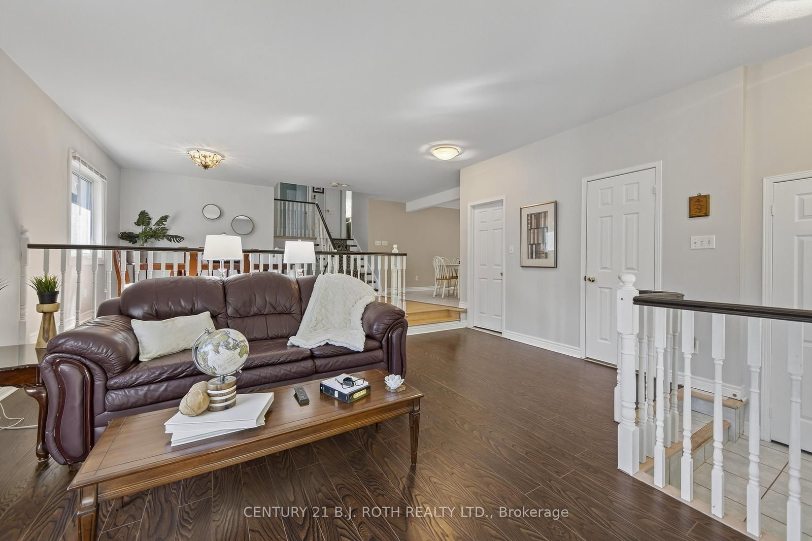 Detached House for sale at 1105 Goshen Road, Innisfil, Ontario, L9S 2B5 - Alcona - MLS: N12997126