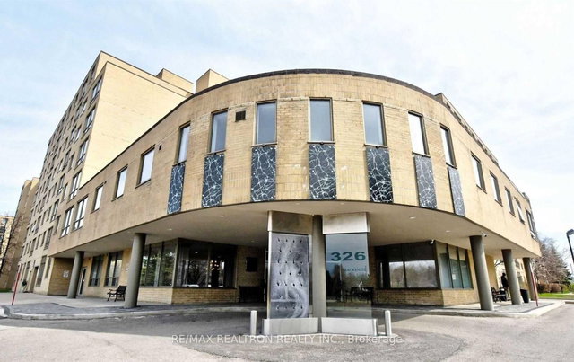 709 - 326 Major Mackenzie Drive E