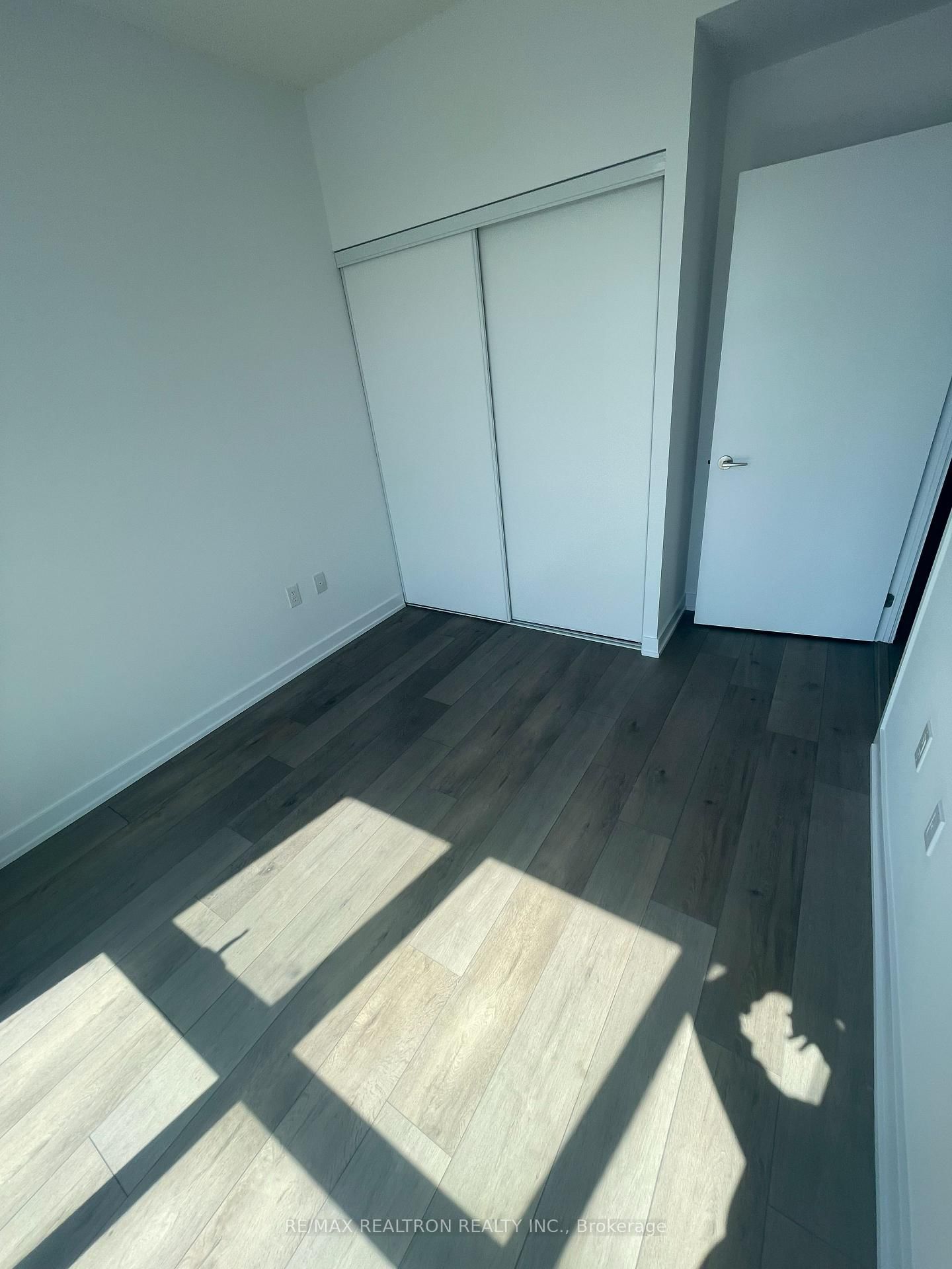 38 Honeycrisp Crescent, Unit 1506 - Photo 20