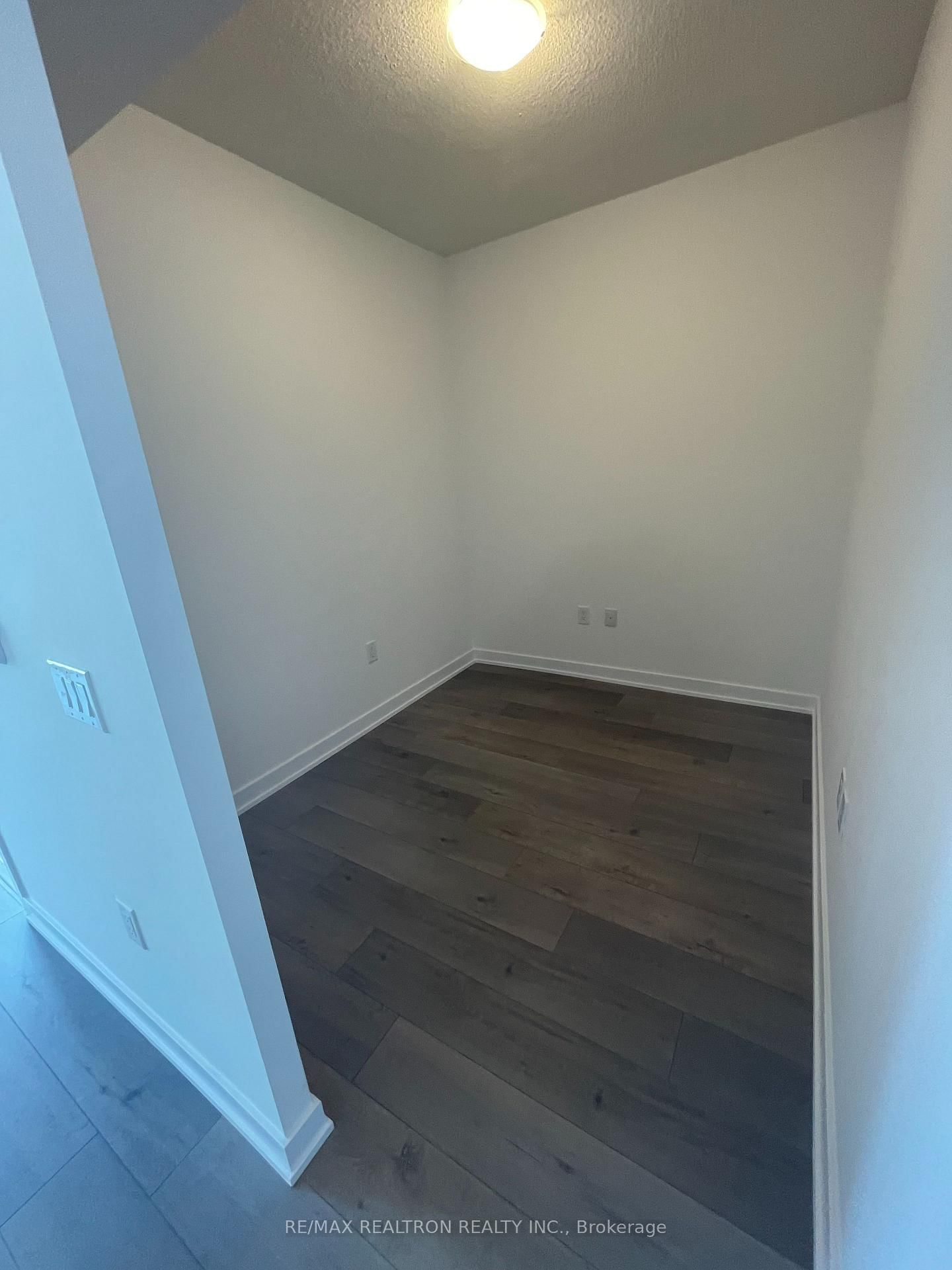 38 Honeycrisp Crescent, Unit 1506 - Photo 22