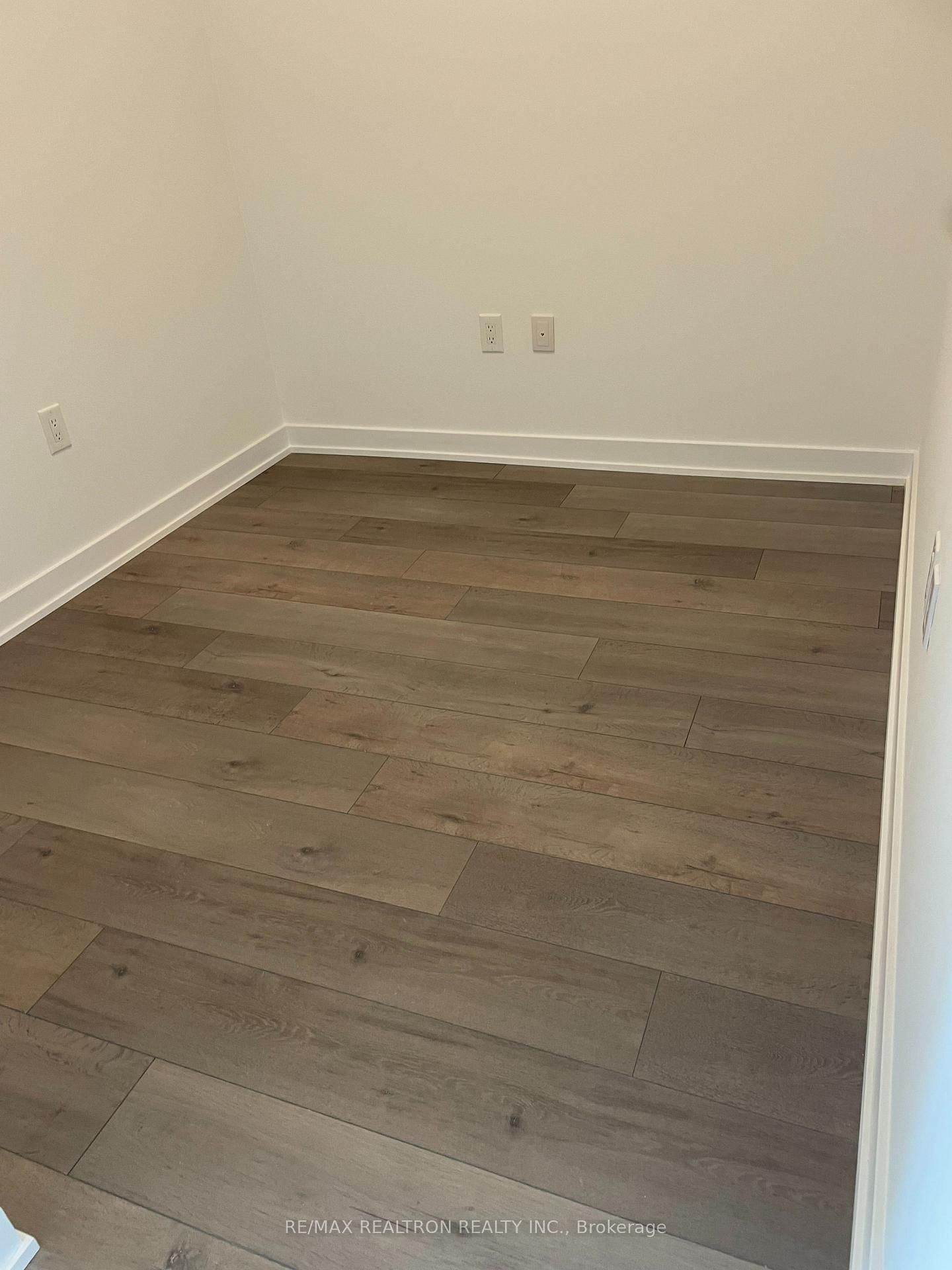 38 Honeycrisp Crescent, Unit 1506 - Photo 23