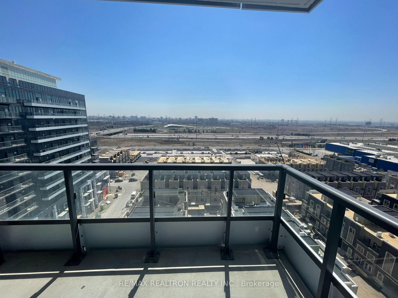 38 Honeycrisp Crescent, Unit 1506 - Photo 26