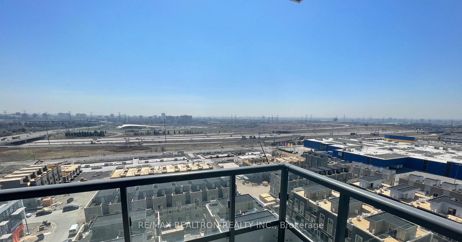 38 Honeycrisp Crescent, Unit 1506 - Photo 27