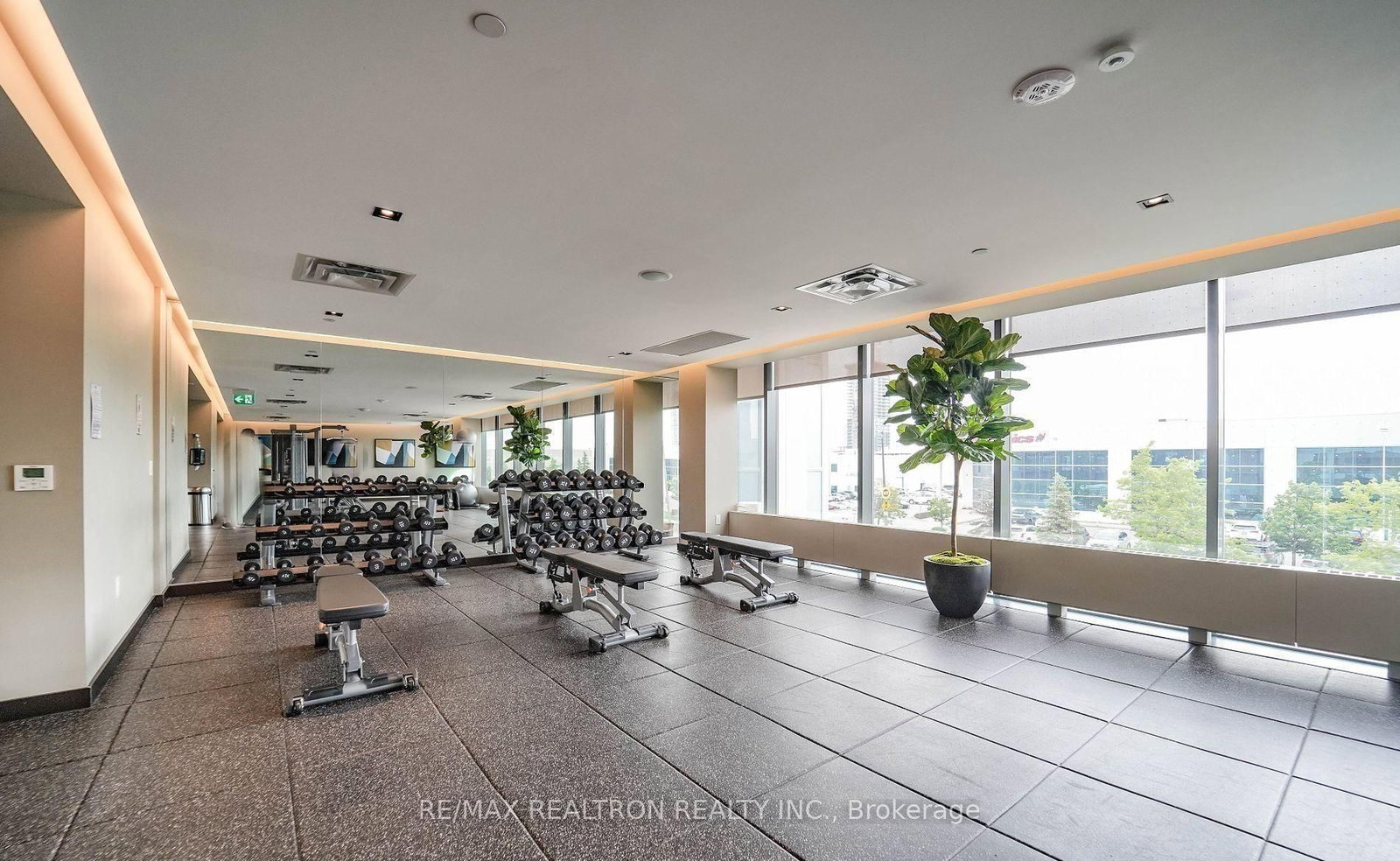 38 Honeycrisp Crescent, Unit 1506 - Photo 33