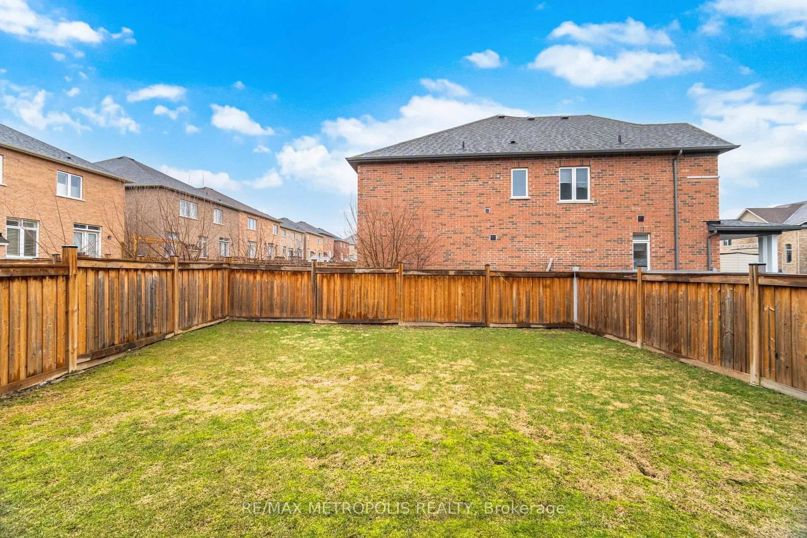 Listing Image 44