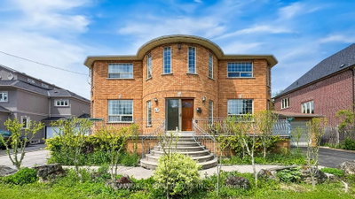 62 W Langstaff Road • Richmond Hill, ON photo 2