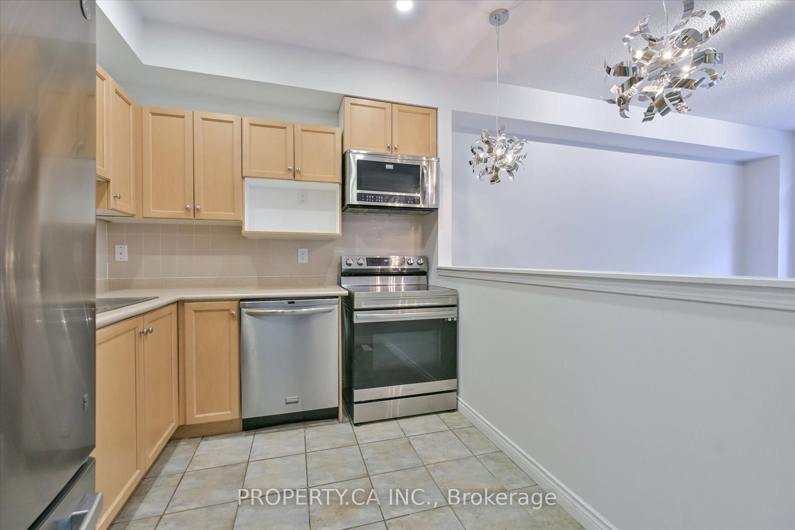 1051 On Bogart Circle, Unit 46 - Photo 8