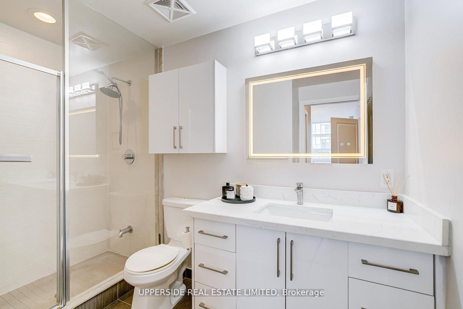 85 North Park Rd Road, Unit PH05 - Photo 16