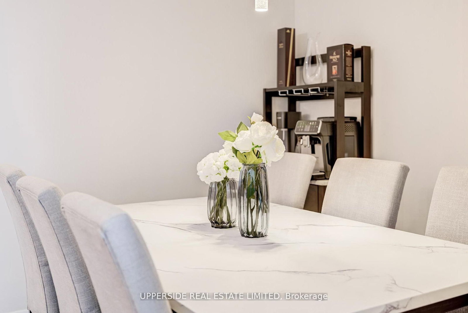 85 North Park Rd Road, Unit PH05 - Photo 18