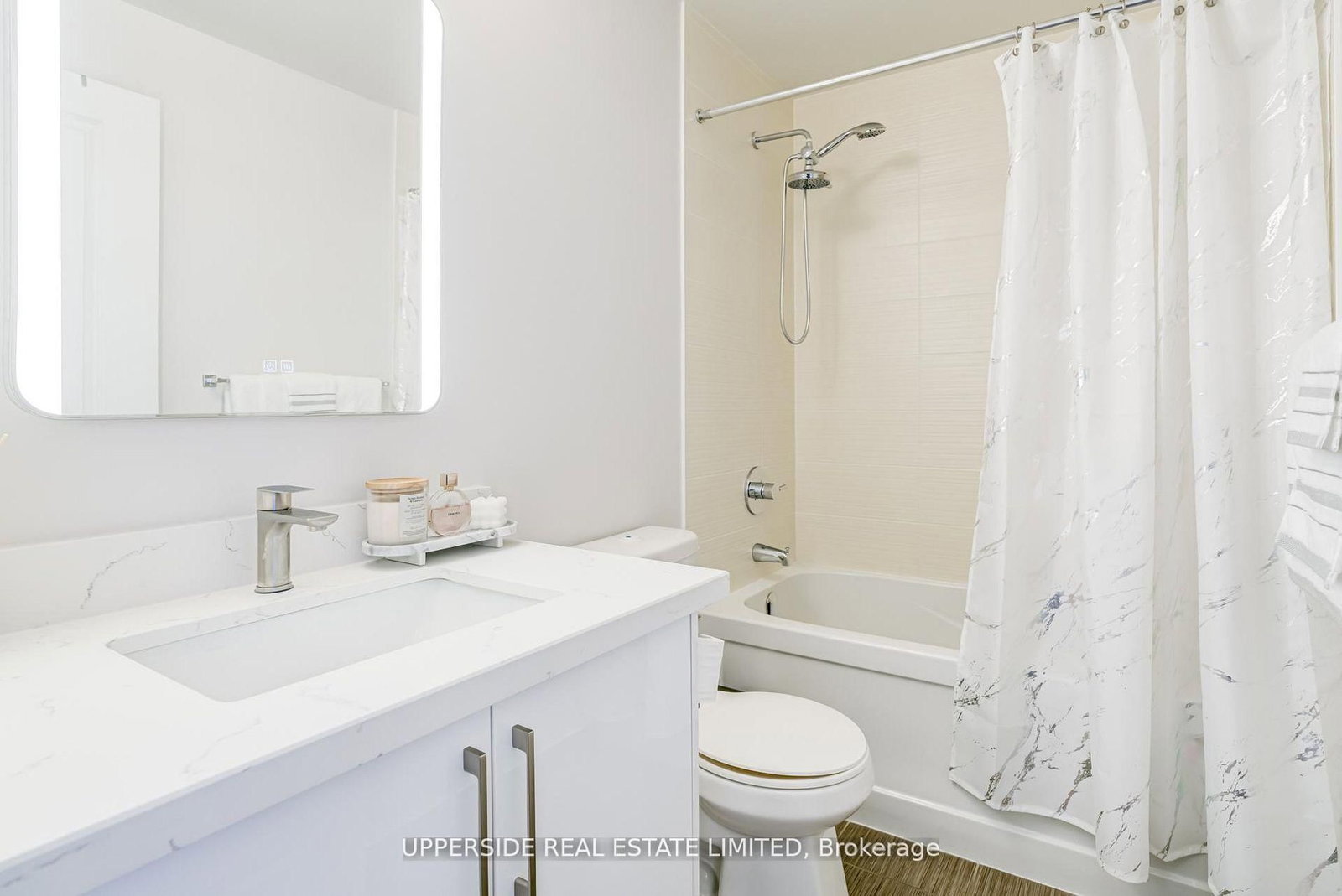 85 North Park Rd Road, Unit PH05 - Photo 22