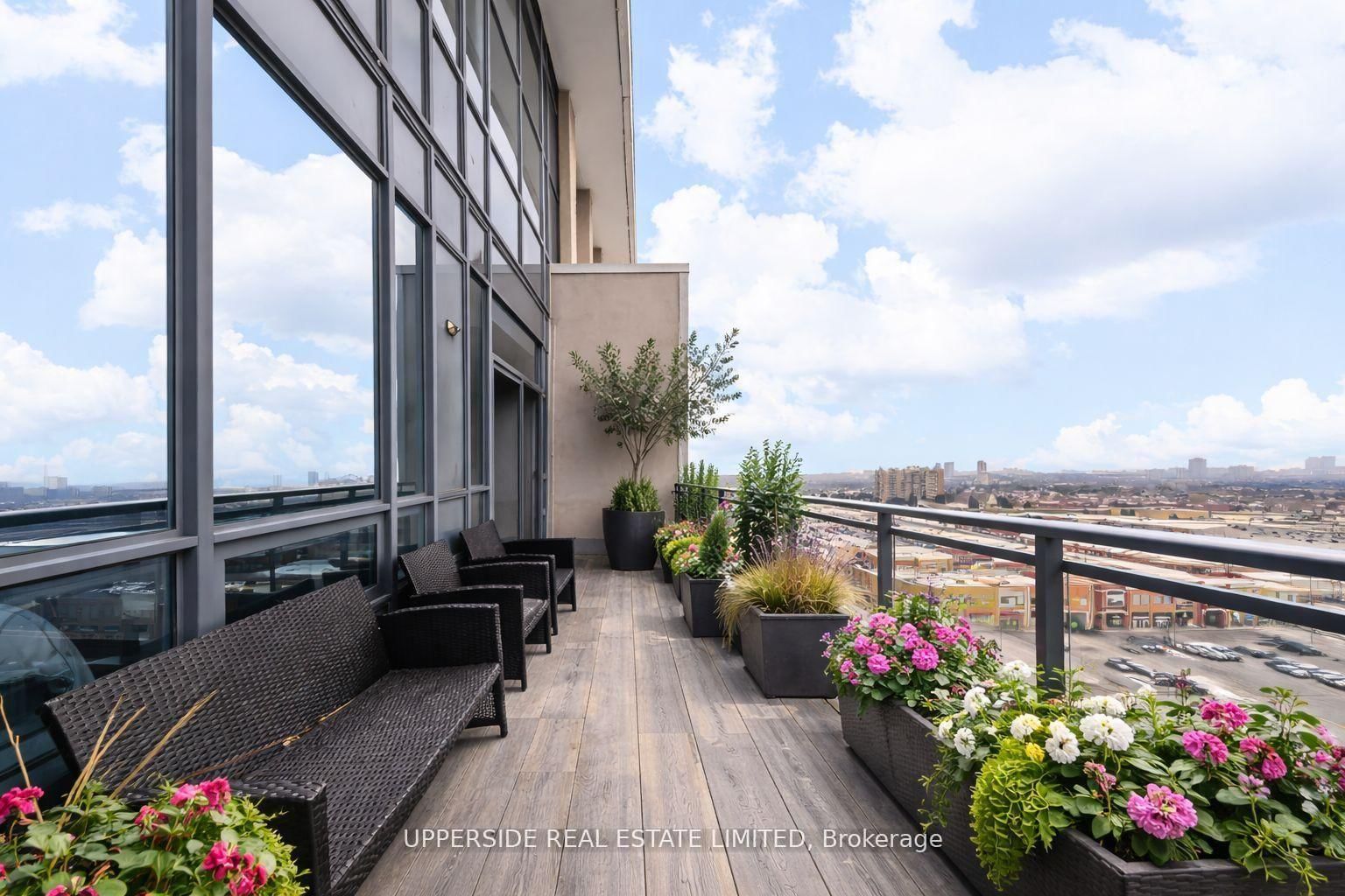 85 North Park Rd Road, Unit PH05 - Photo 25