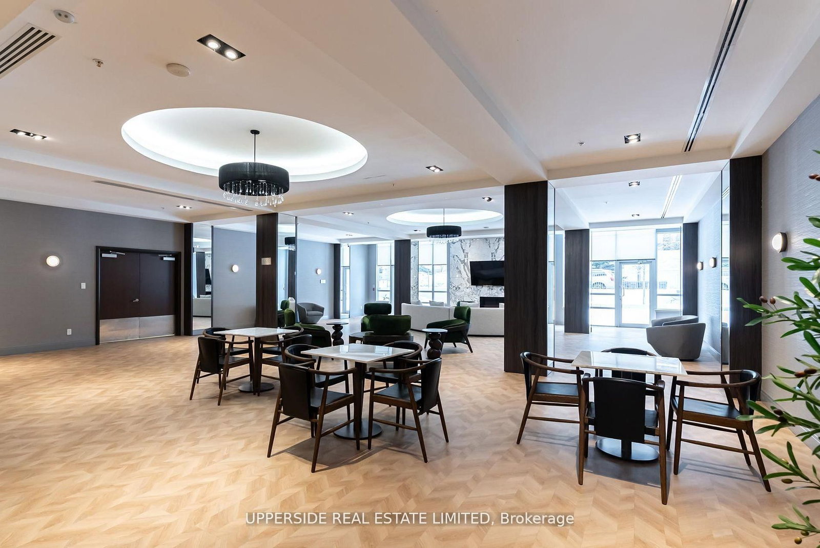 85 North Park Rd Road, Unit PH05 - Photo 31