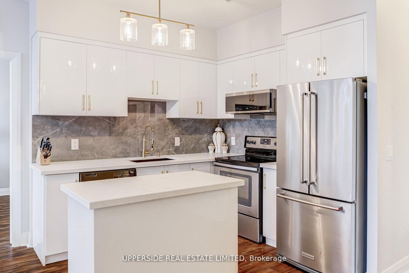 85 North Park Rd Road, Unit PH05 - Photo 7