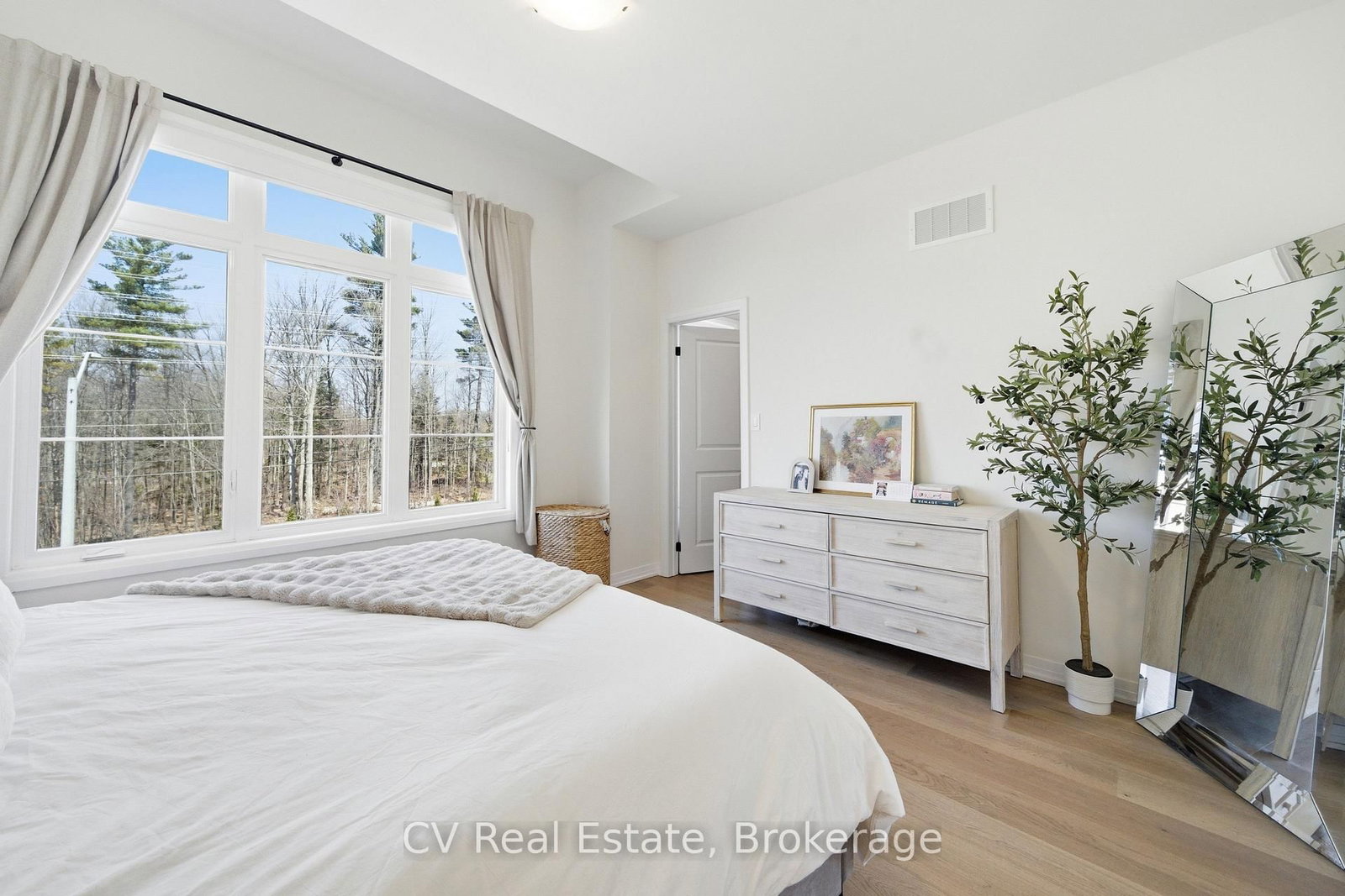 40 De La Roche Drive - Photo 17