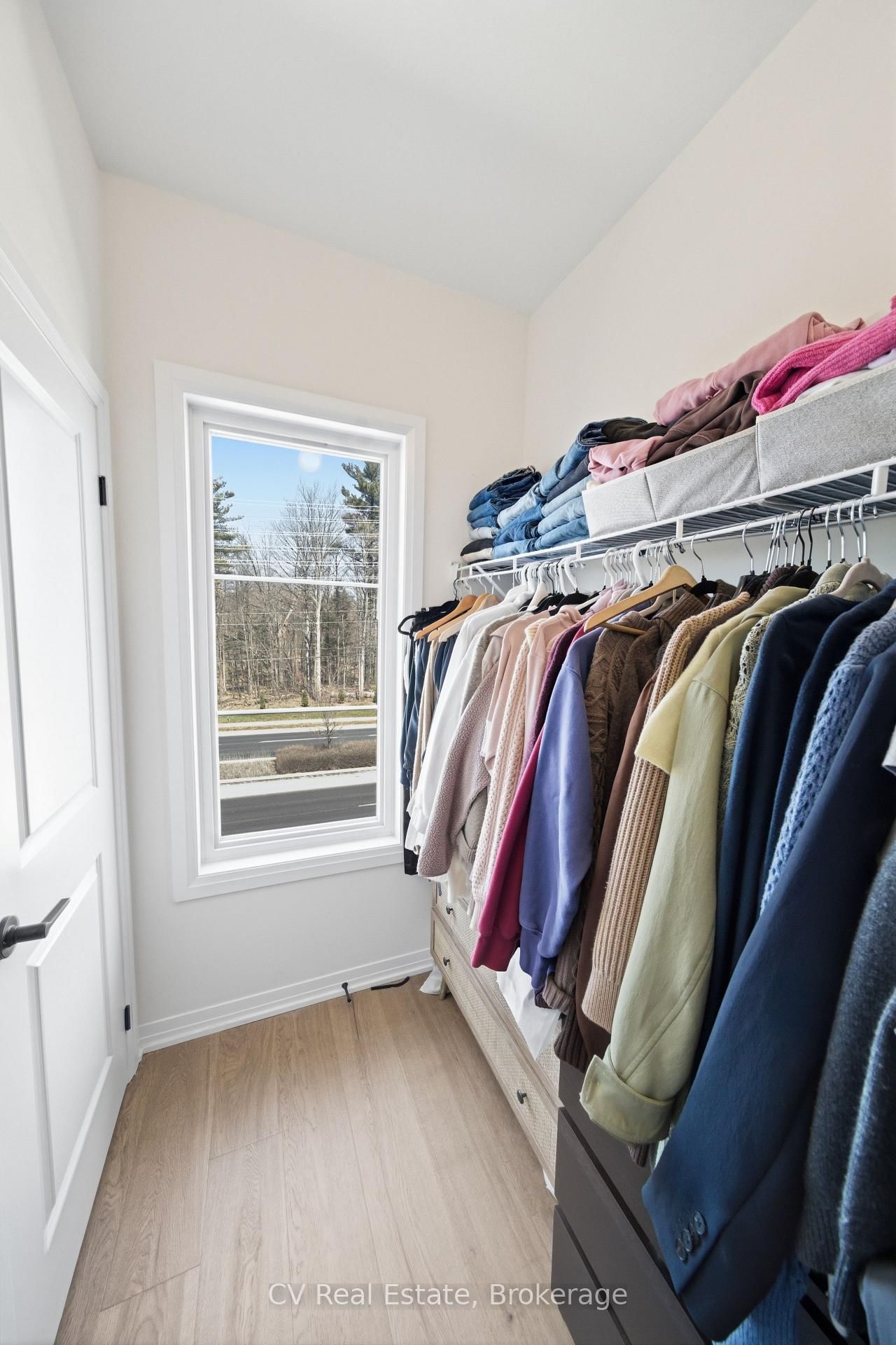 40 De La Roche Drive - Photo 24