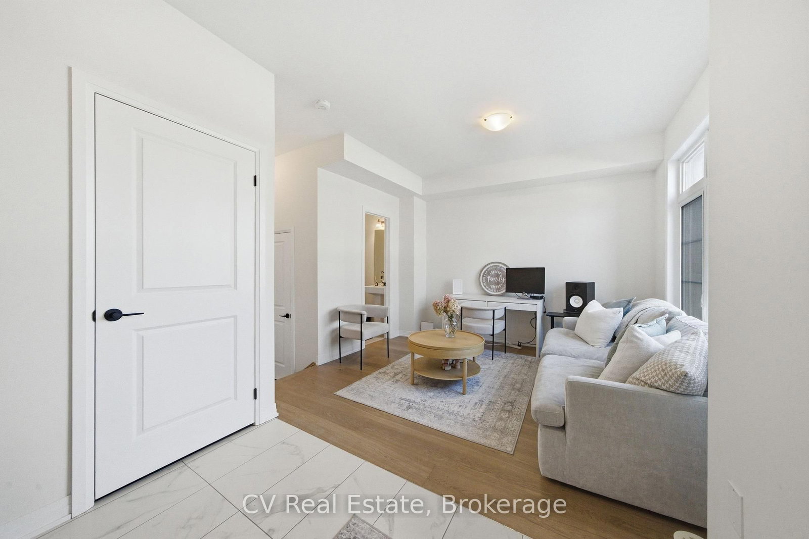 40 De La Roche Drive - Photo 5