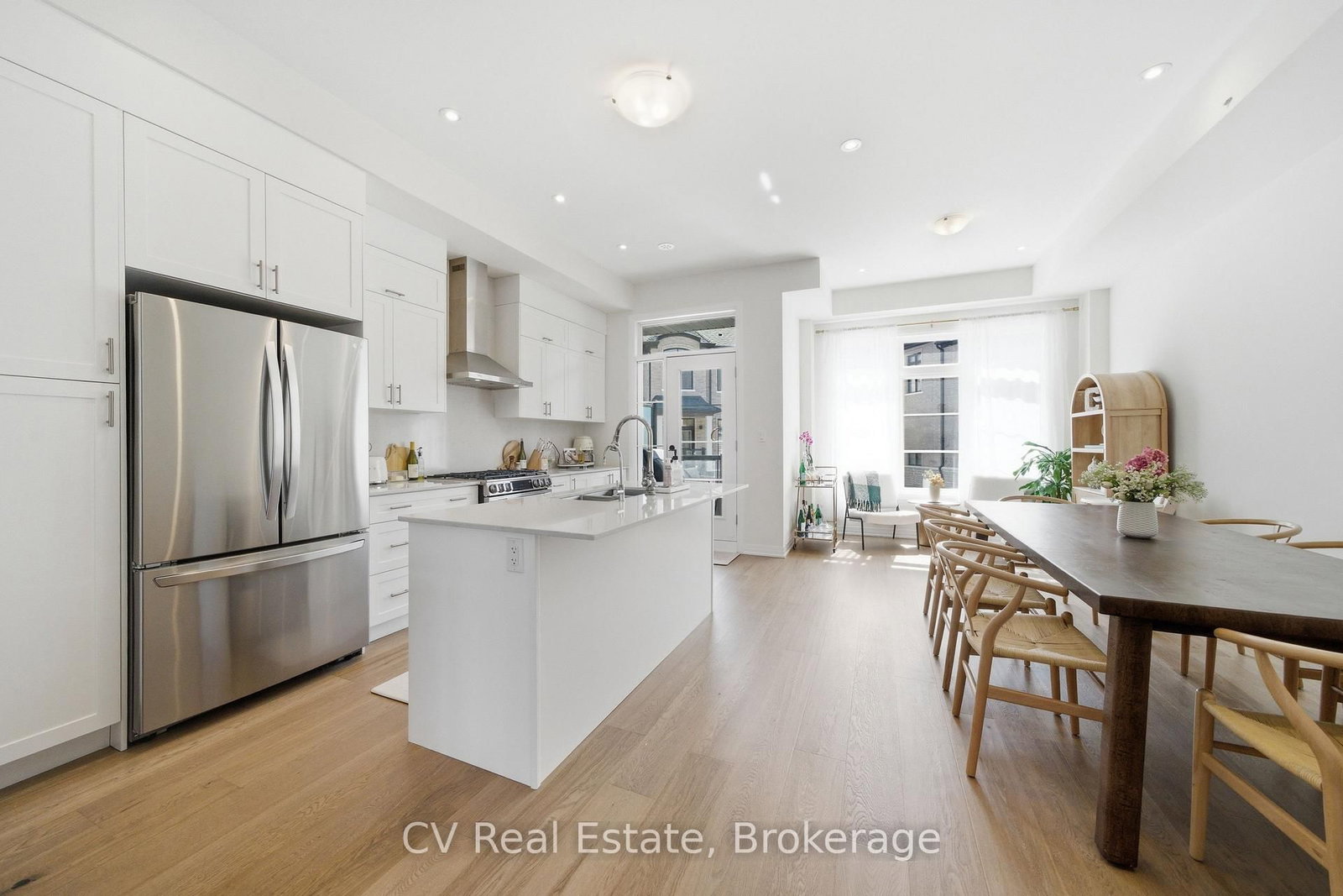 40 De La Roche Drive - Photo 9