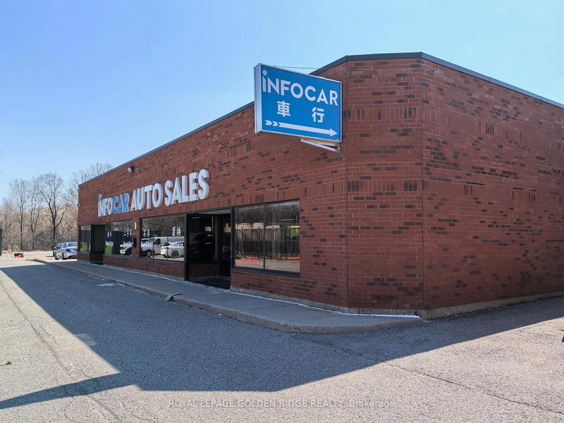 103 - 8365 Woodbine Ave, Markham, L3R 2P4 | Image 2