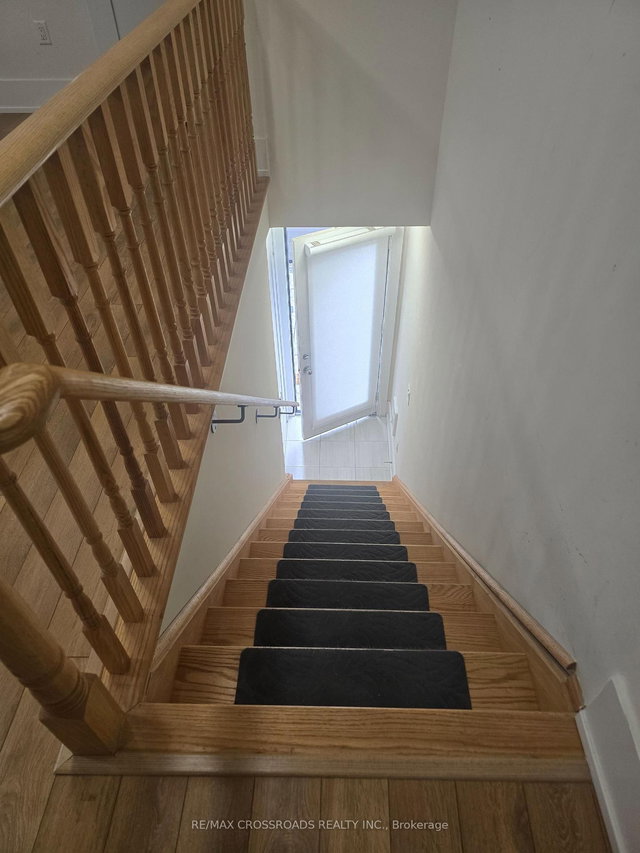 202 Webb (Coach House) Street