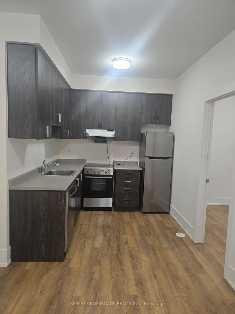 202 Webb (Coach House) St, Markham, L6B 0V5 | Image 3