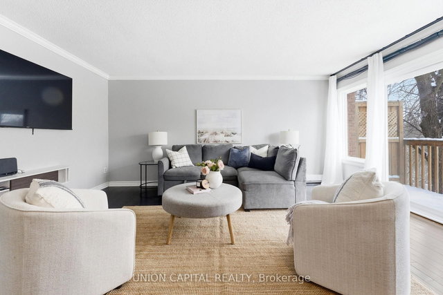 317 Milestone Crescent