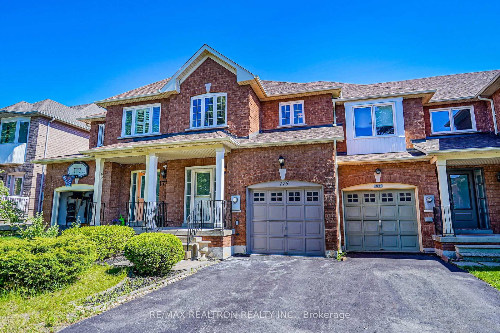 Townhouse for sale at 175 Trail Ridge Lane, Markham, Ontario, L6C 2C6 - Berczy - MLS: N12998148