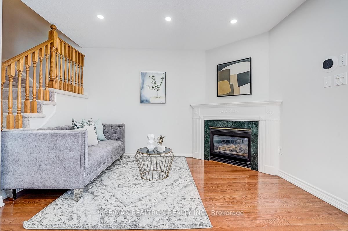 Townhouse for sale at 175 Trail Ridge Lane, Markham, Ontario, L6C 2C6 - Berczy - MLS: N12998148