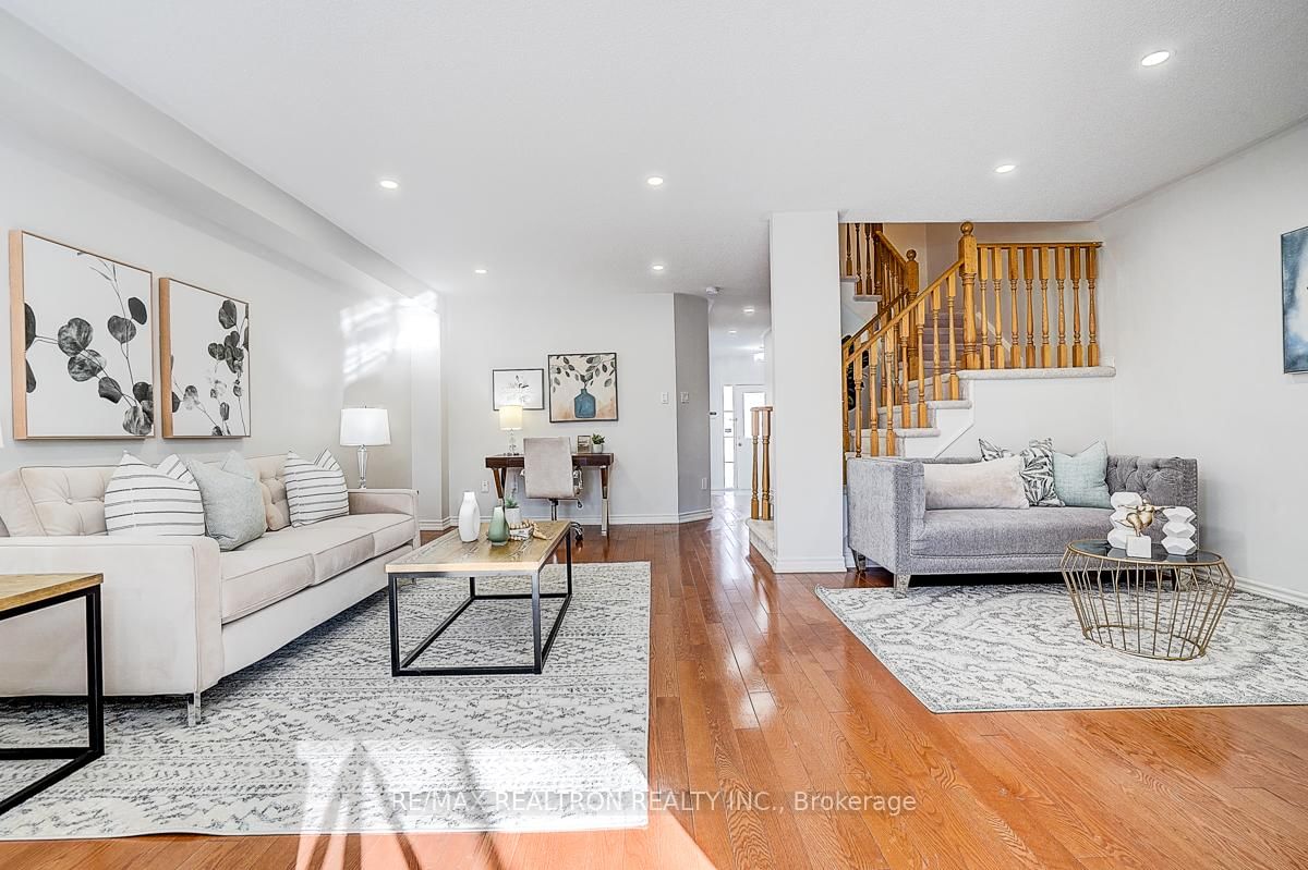 Townhouse for sale at 175 Trail Ridge Lane, Markham, Ontario, L6C 2C6 - Berczy - MLS: N12998148