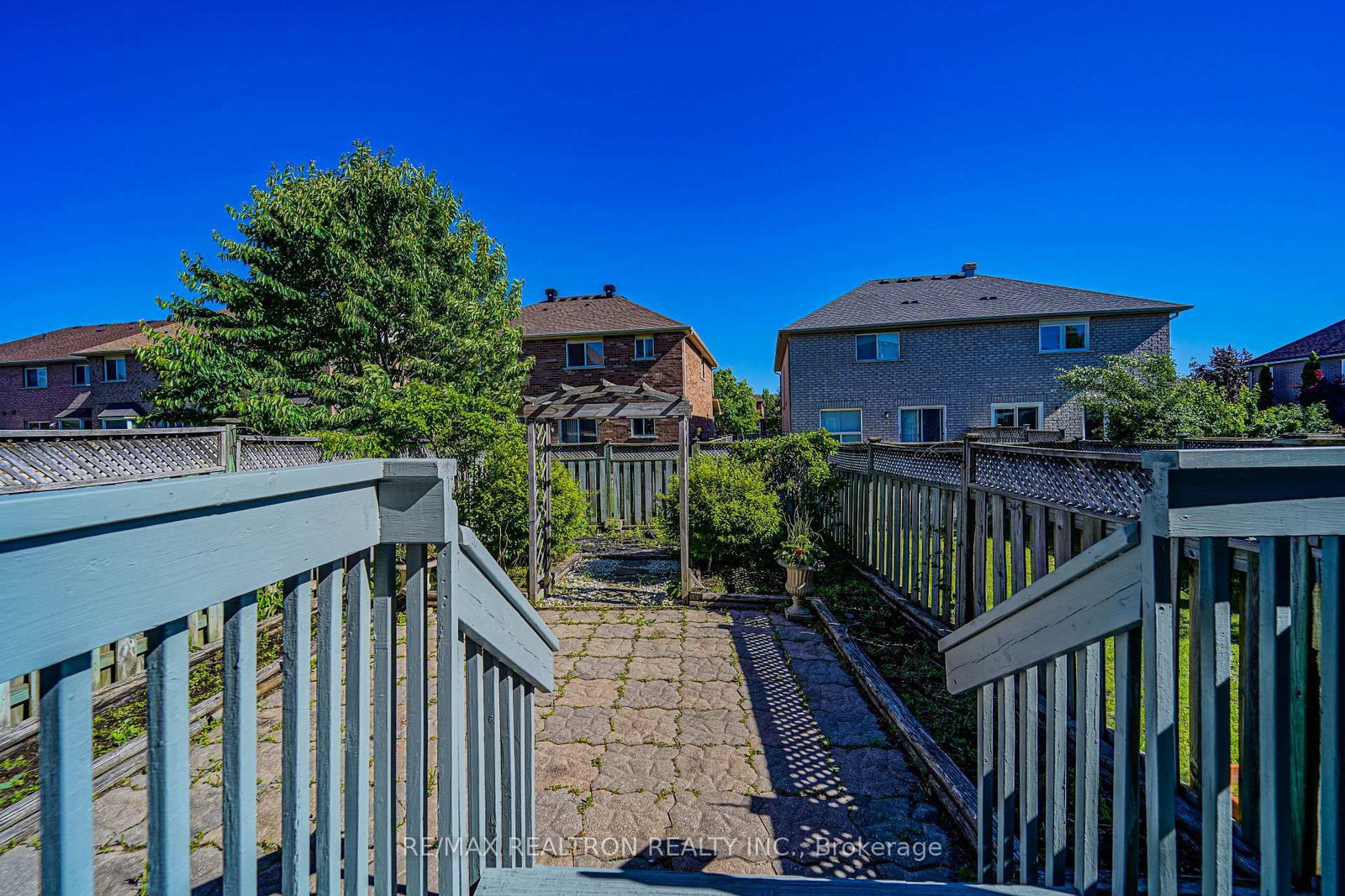 Townhouse for sale at 175 Trail Ridge Lane, Markham, Ontario, L6C 2C6 - Berczy - MLS: N12998148