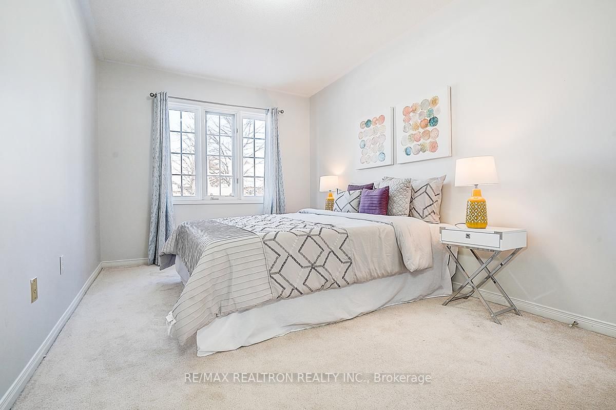 Townhouse for sale at 175 Trail Ridge Lane, Markham, Ontario, L6C 2C6 - Berczy - MLS: N12998148