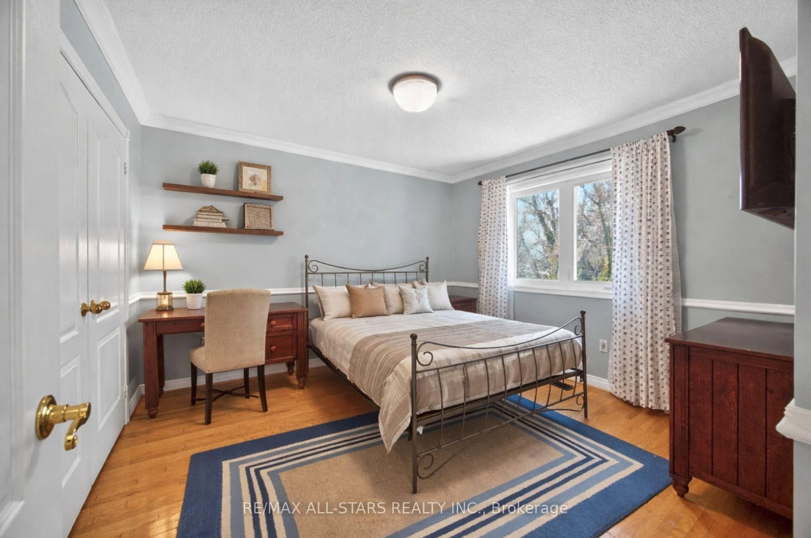 Detached House for sale at 11 Bliss Court, Markham, Ontario, L3R 9E7 - Buttonville - MLS: N12998176