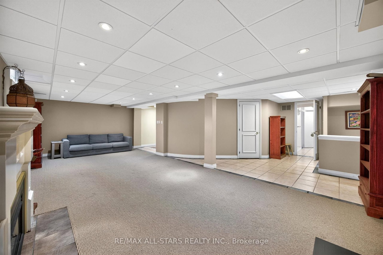 Detached House for sale at 11 Bliss Court, Markham, Ontario, L3R 9E7 - Buttonville - MLS: N12998176