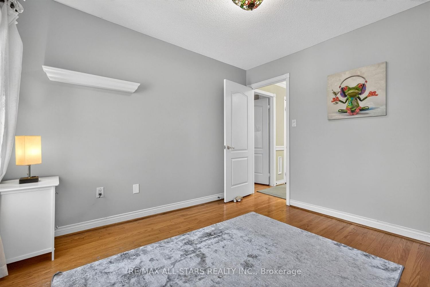 Detached House for sale at 11 Bliss Court, Markham, Ontario, L3R 9E7 - Buttonville - MLS: N12998176