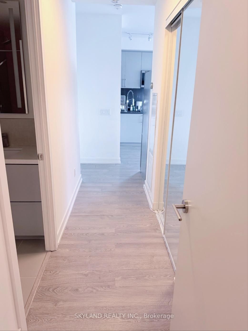 1 Grandview Avenue, Unit 510 - Photo 7