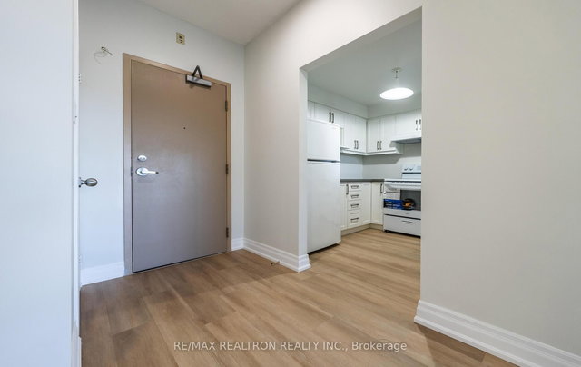 Ph8 - 9 Chalmers Road