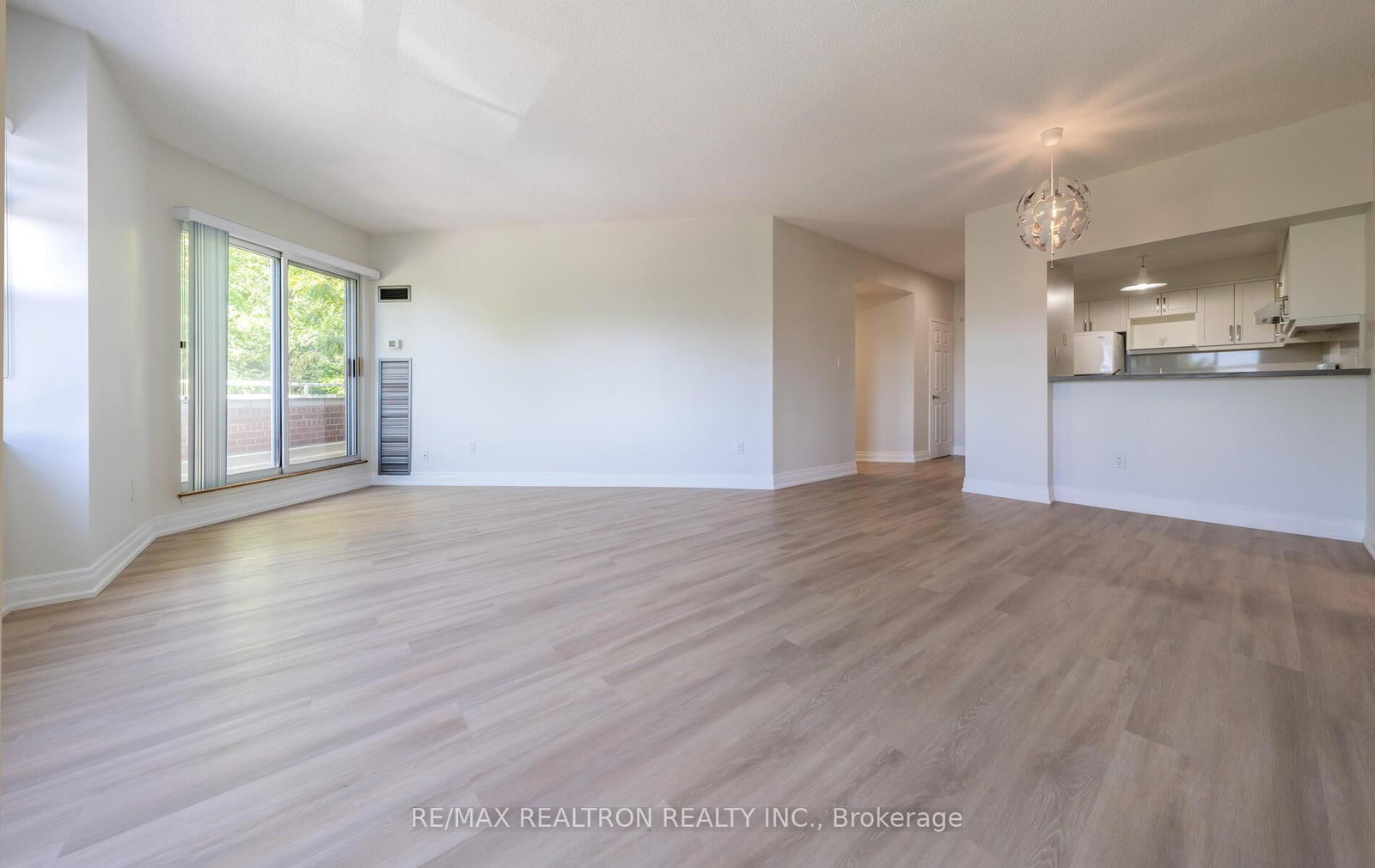 Condo for sale at Ph8-9 Chalmers Road, Richmond Hill, Ontario, L4B 3N3 - Doncrest - MLS: N12998358