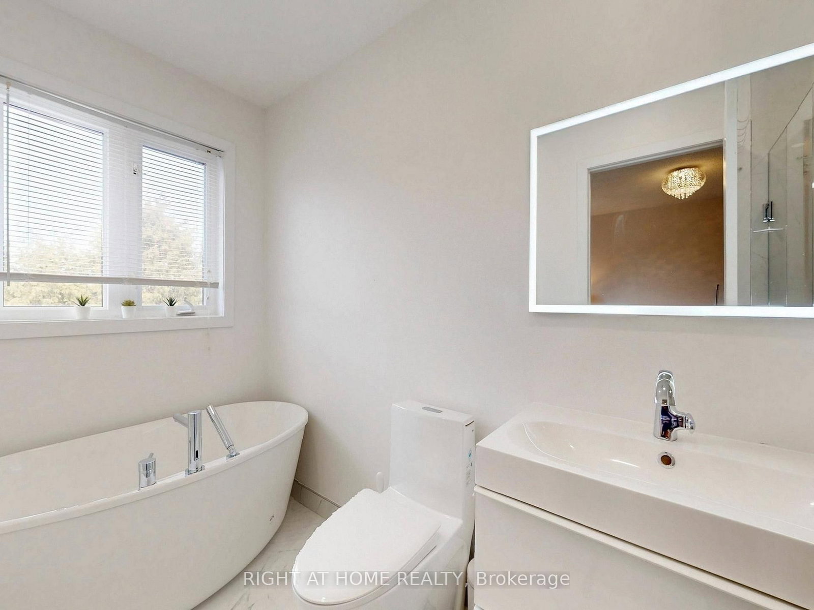 Townhouse for sale at 179 Vanguard Road, Vaughan, Ontario, L4K 5G8 - Patterson - MLS: N12998492